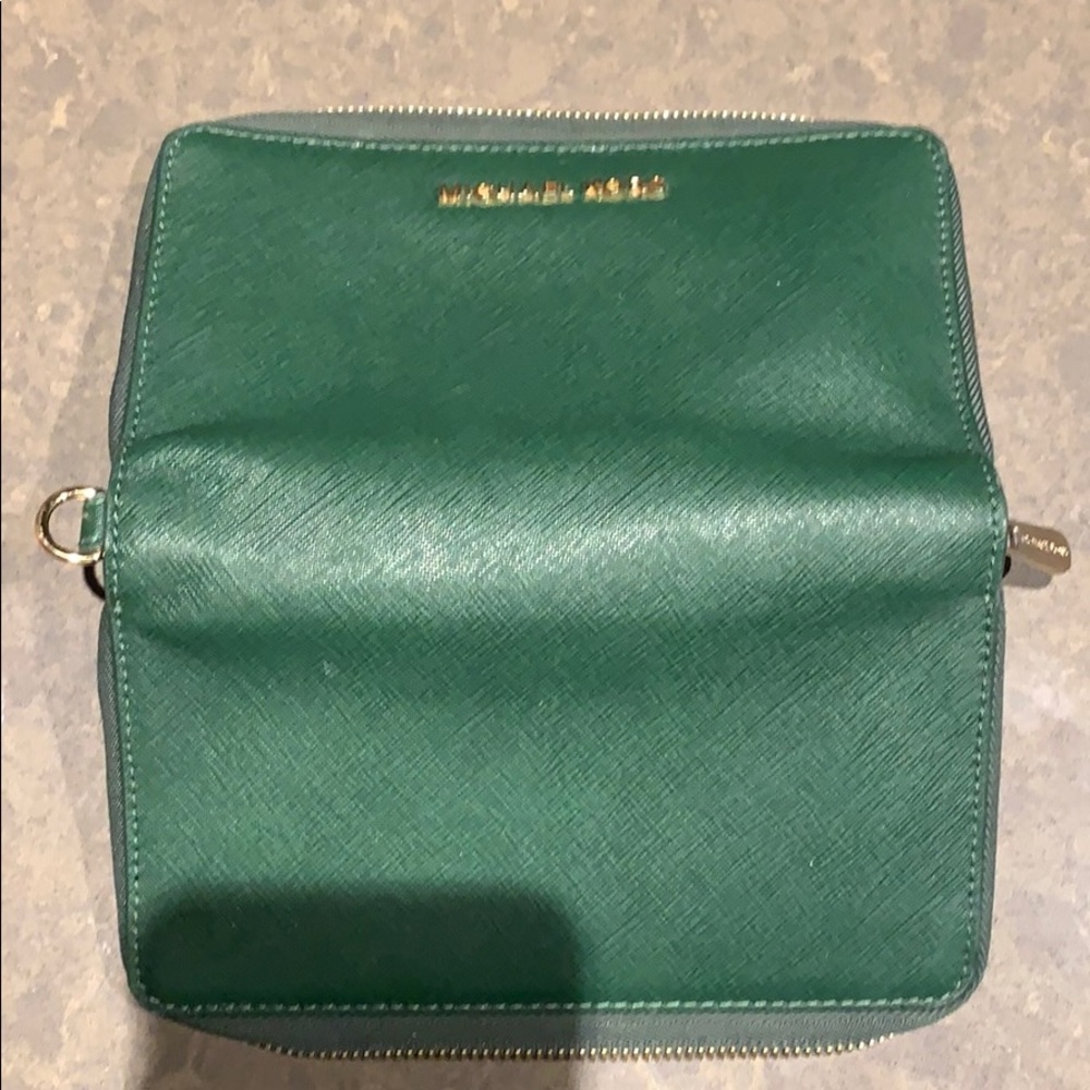 Michael Kors Wallet - Picture 3 of 3